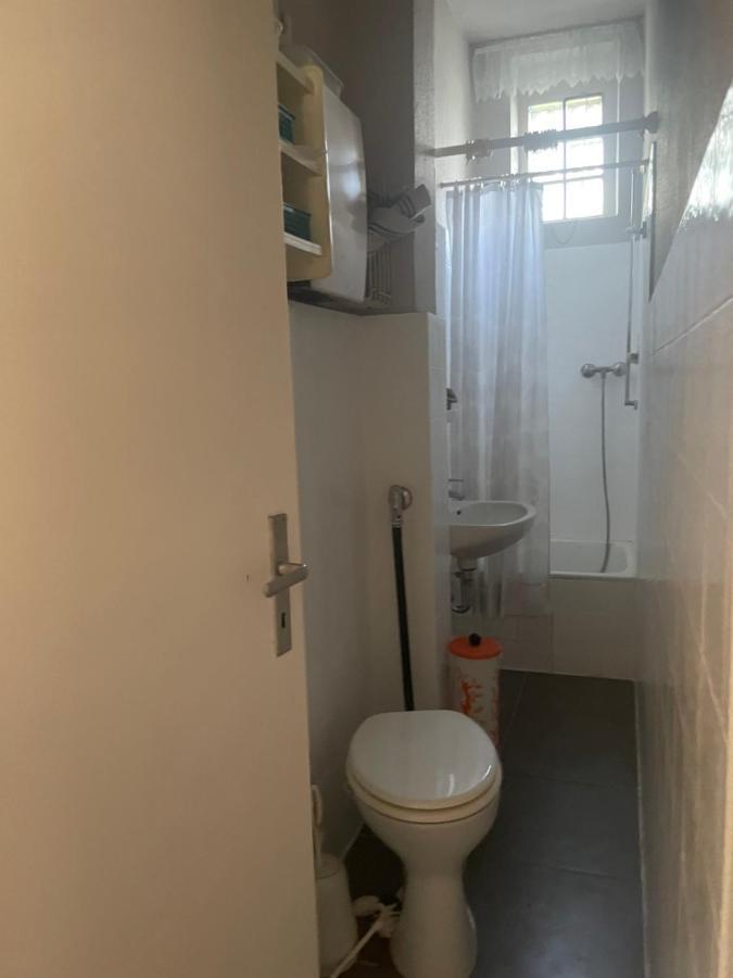 1 Schlafenzimmer 1 Whonzimmer Waschmaschine Trockner Maximum 4Personen Rheinhausen Center Appartement 1705 دوسبرغ المظهر الخارجي الصورة